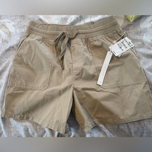 NWT Caslon Tan Shorts